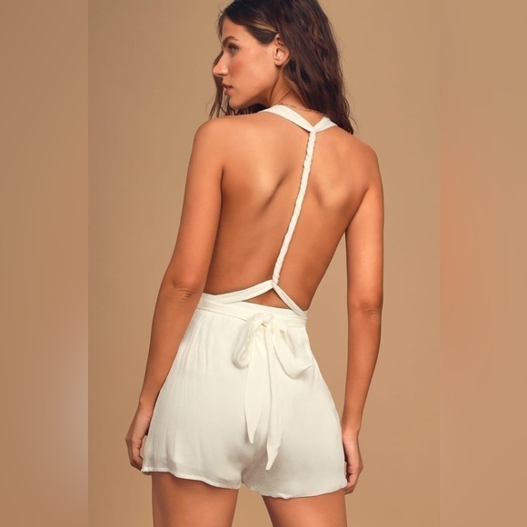 Lulus Milos White Convertible Halter Romper size M - Picture 5 of 12